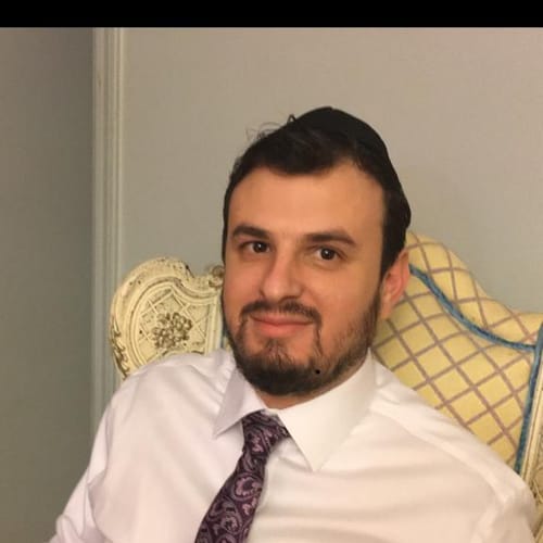 Headshot of Tzvi Noble, LMFT