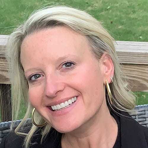 Headshot of Courtney Glenn, LCSW