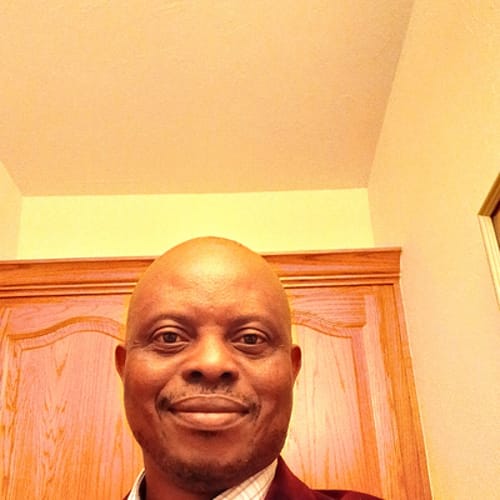 Headshot of Leonard Nwagwu, LPC