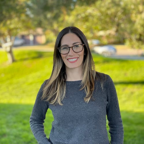 Headshot of Elizabeth Higbie, LCSW