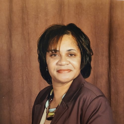 Headshot of Tanya Woodards, LMSW