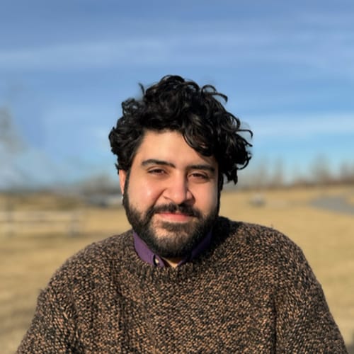 Headshot of Enmanuel Suarez, LPC