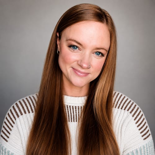 Headshot of Ashley Mathes, LCSW