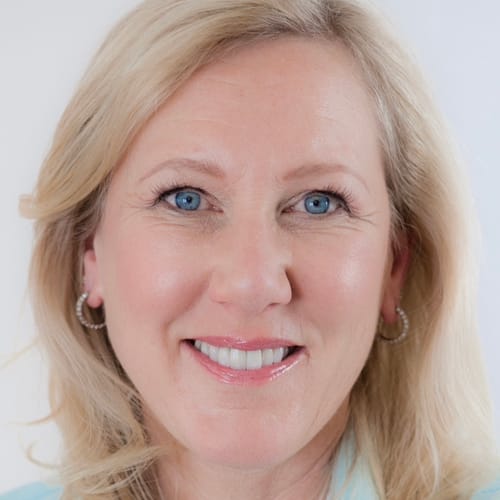 Headshot of Susan Isaac, LMFT