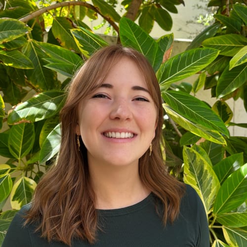 Headshot of Marcella Warren, LCSW