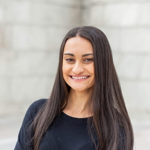 Headshot of Fernanda Poyant, LICSW