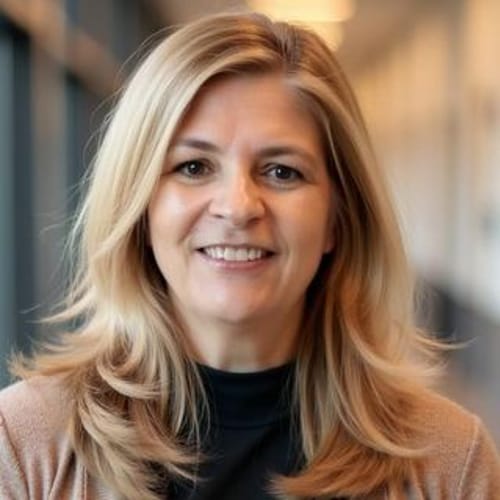 Headshot of Andrea Barreto, LMHC