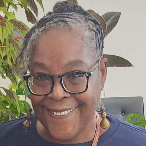Headshot of Rosemarie Hall, LPC