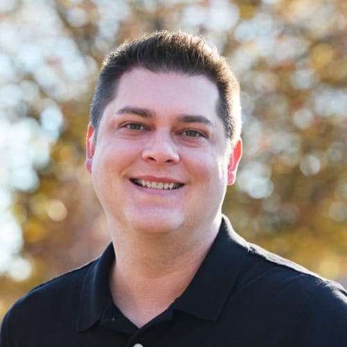 Headshot of James Minner, LMFT