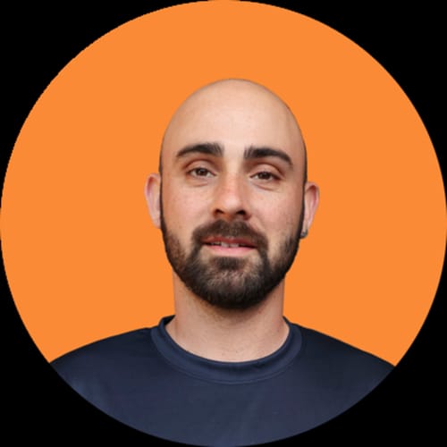 Headshot of Eliot Gold, LICSW