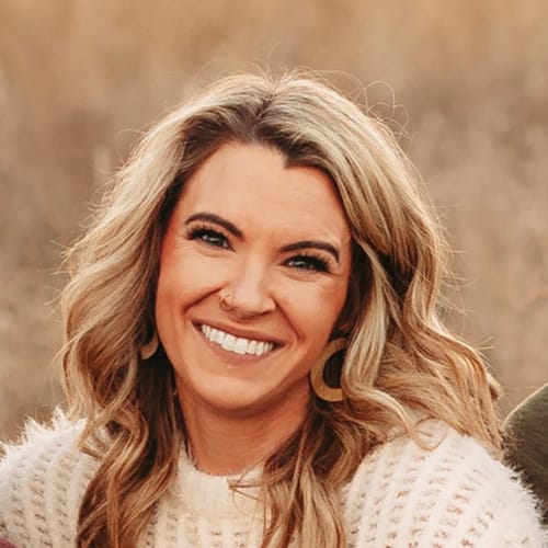 Headshot of Courtney Burrus, LPC