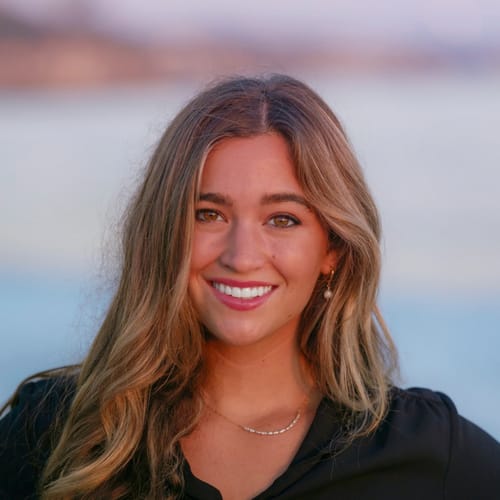 Headshot of Rebecca Morrison, LMFT
