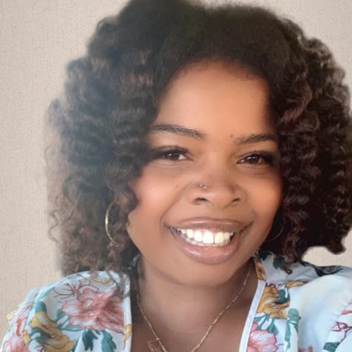 Headshot of Makalah McElroy, LCSW