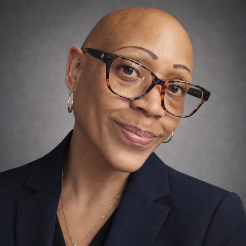 Headshot of Bobbi English, LCSW