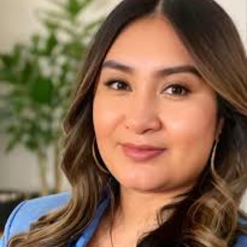 Headshot of Mayra Gonzalez, LCSW