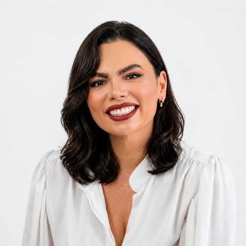 Headshot of Adestela Bradley, LMHC