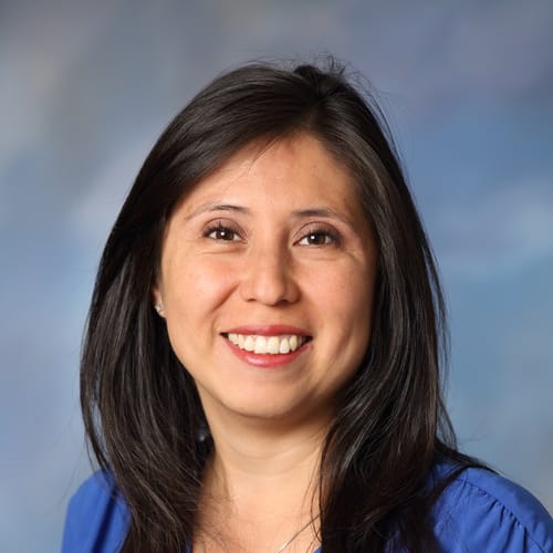 Headshot of Lynda Yniguez, LMFT