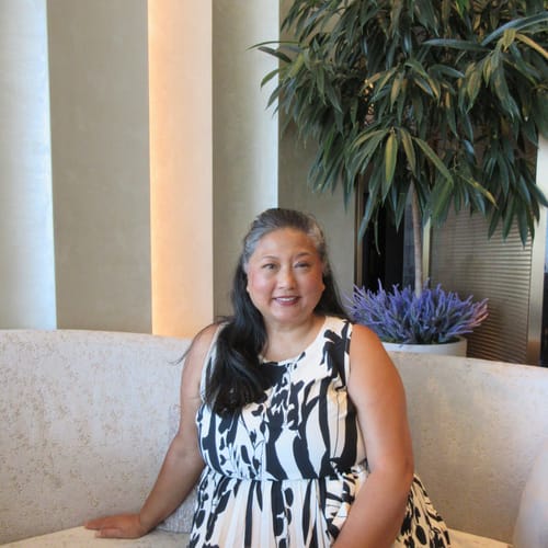 Headshot of Debbie Alcazar, LMHC