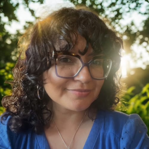 Headshot of Johanne Preciado, LPCC