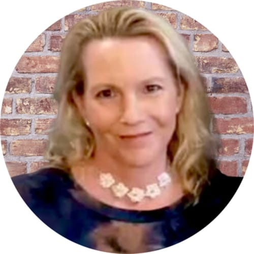 Headshot of Anna Quinn, LPC