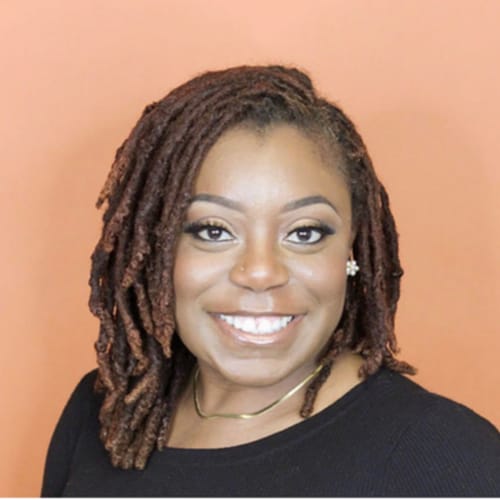 Headshot of La'Quesha Fonrose, LCSW