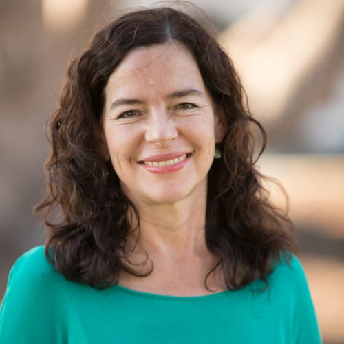 Headshot of Cecilia Ibarra, LMFT