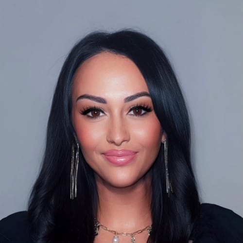 Headshot of Amber Fewell, LCSW