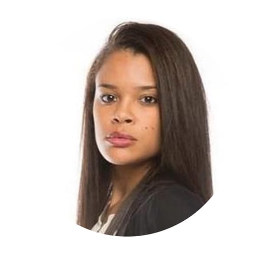 Headshot of Dee Walters, LMHC