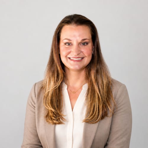 Headshot of Sarah Behrens, LMFT