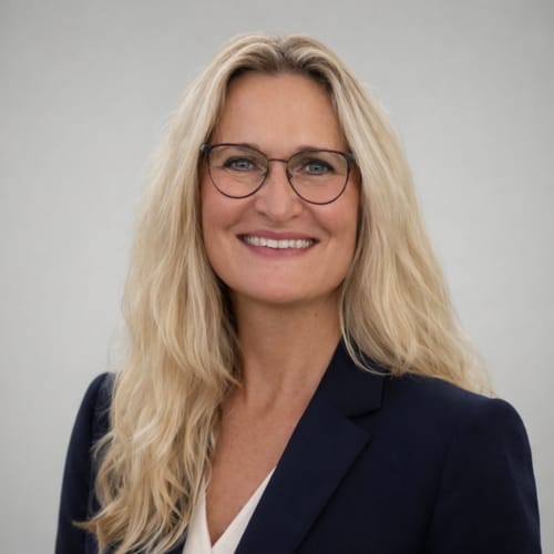 Headshot of Lisa Smotherman, APRN