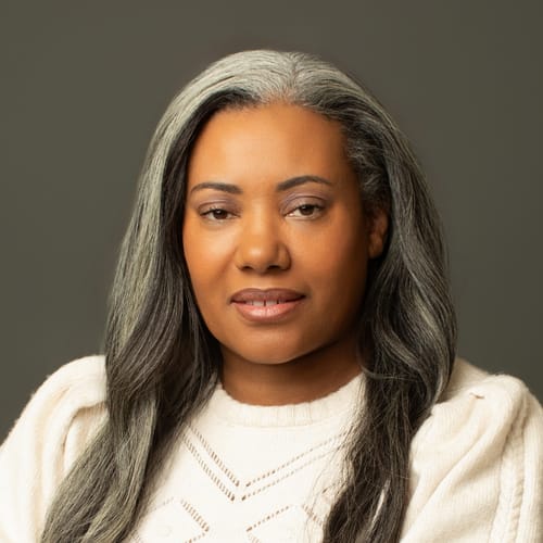 Headshot of Dana Middleton, MFT_OUT_OF_STATE