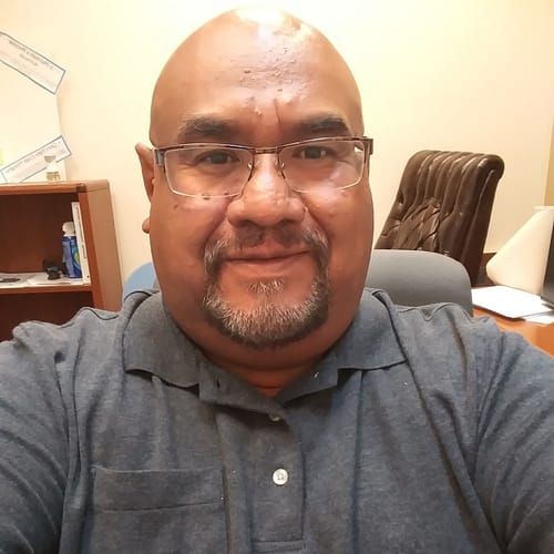 Headshot of Fedenciso Gomez, LPC