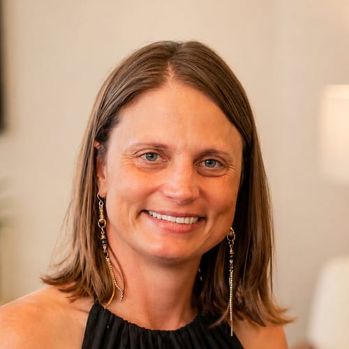 Headshot of Sarah Rasmussen, LCSW