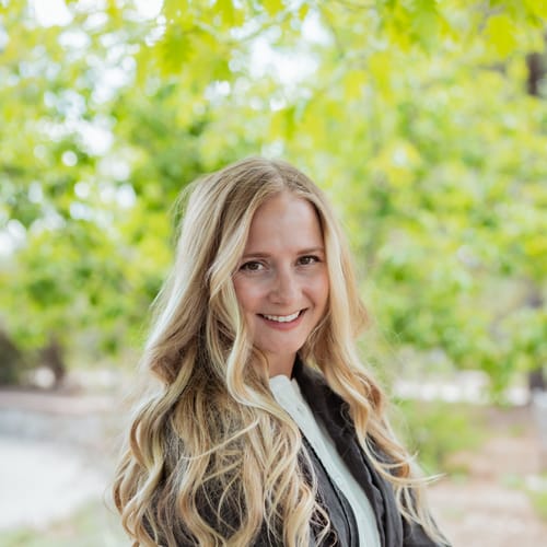 Headshot of Ella Martin, LPC