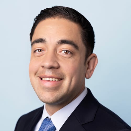 Headshot of Fernando Raygoza, LCSW