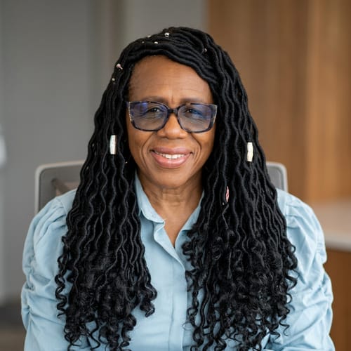 Headshot of Deloris Curry, LMSW
