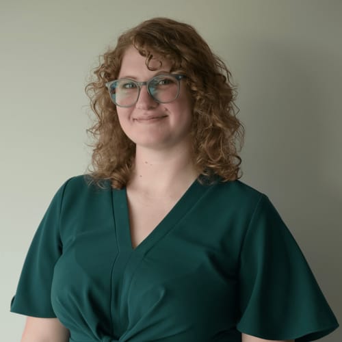 Headshot of Taylor Dahlgreen, LPC