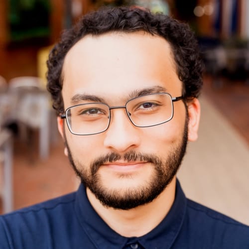 Headshot of Moaz Hassanin, LCPC