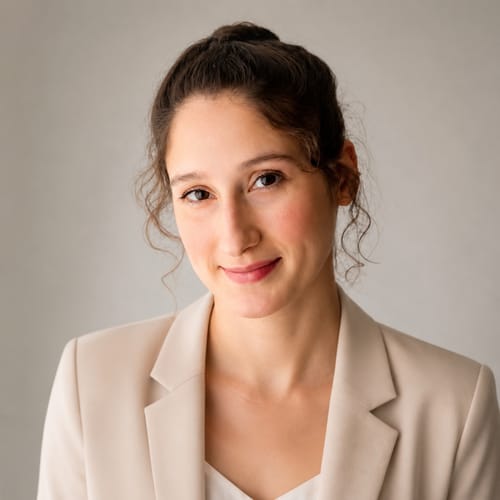 Headshot of Maribel Garcia, ARNP