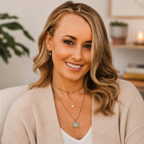 Headshot of Brie Ison, LCSW