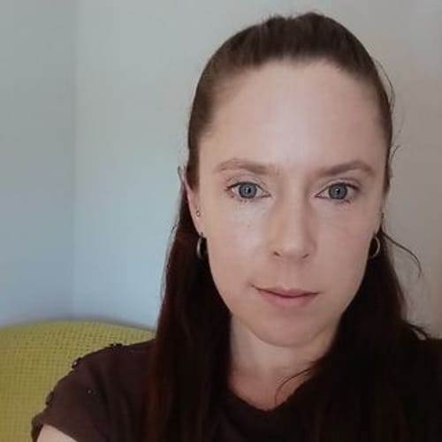 Headshot of Nancy Pierce, LICSW