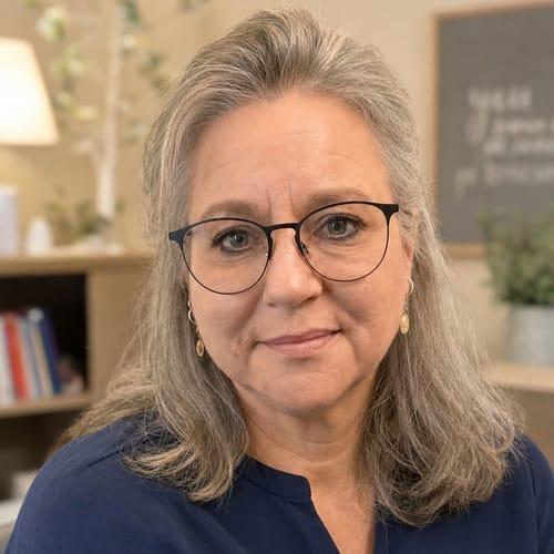 Headshot of Melanie Pykiet, LPCMHSP