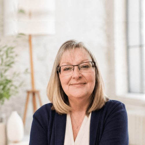 Headshot of Gerardine Hickey, LMHC