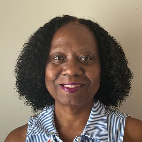 Headshot of Seshia Thomas, LPC
