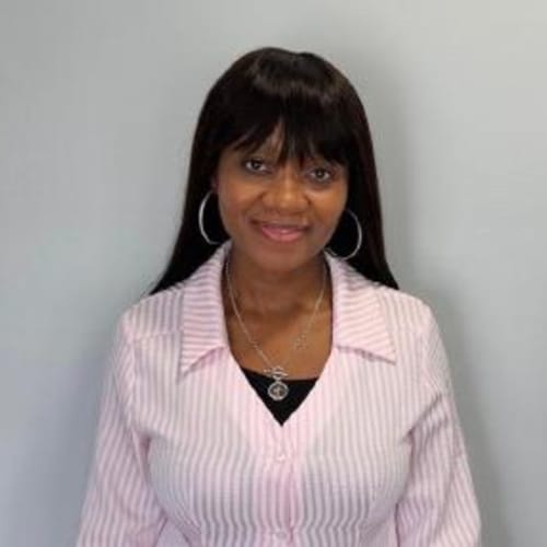 Headshot of Edith Anyanwu, APN