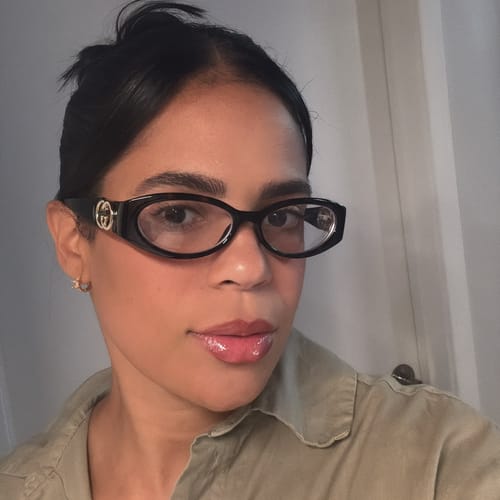 Headshot of Anne Abreu, LMHC