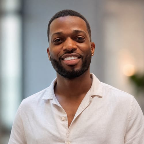 Headshot of Lucien Beckford, LCPC