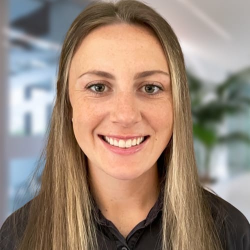 Headshot of Grace Walker, APN