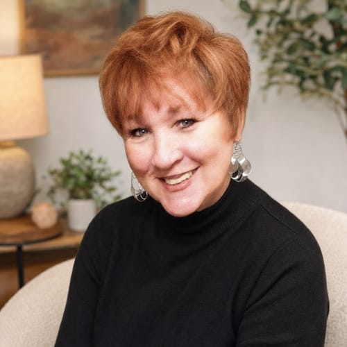 Headshot of Karen McGillivray, LCSW