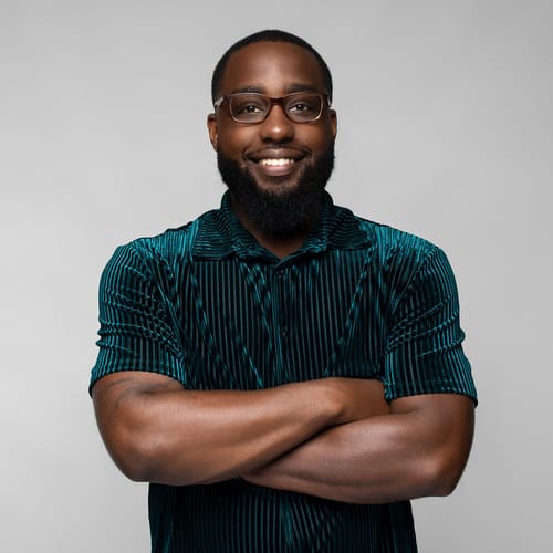 Headshot of Donnell Nicholes Jr, LPC